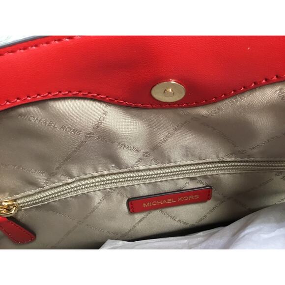 Michael Kors Sheila Large Multi-Function Tote Shoulder Handbag Purse- Bright Red - Picture 10 of 11